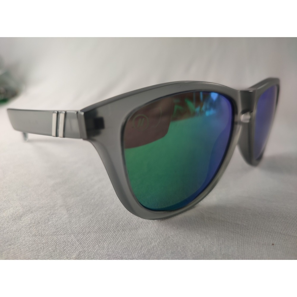 Blenders Eyewear L Series Gray Goose Sunglasses Matte Grey Polarized Grn Mirror